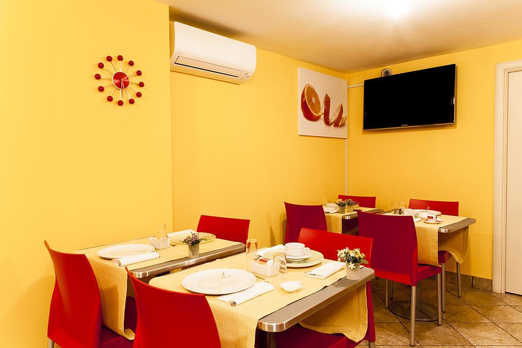 Santa Caterina Hotel Бергамо Екстериор снимка