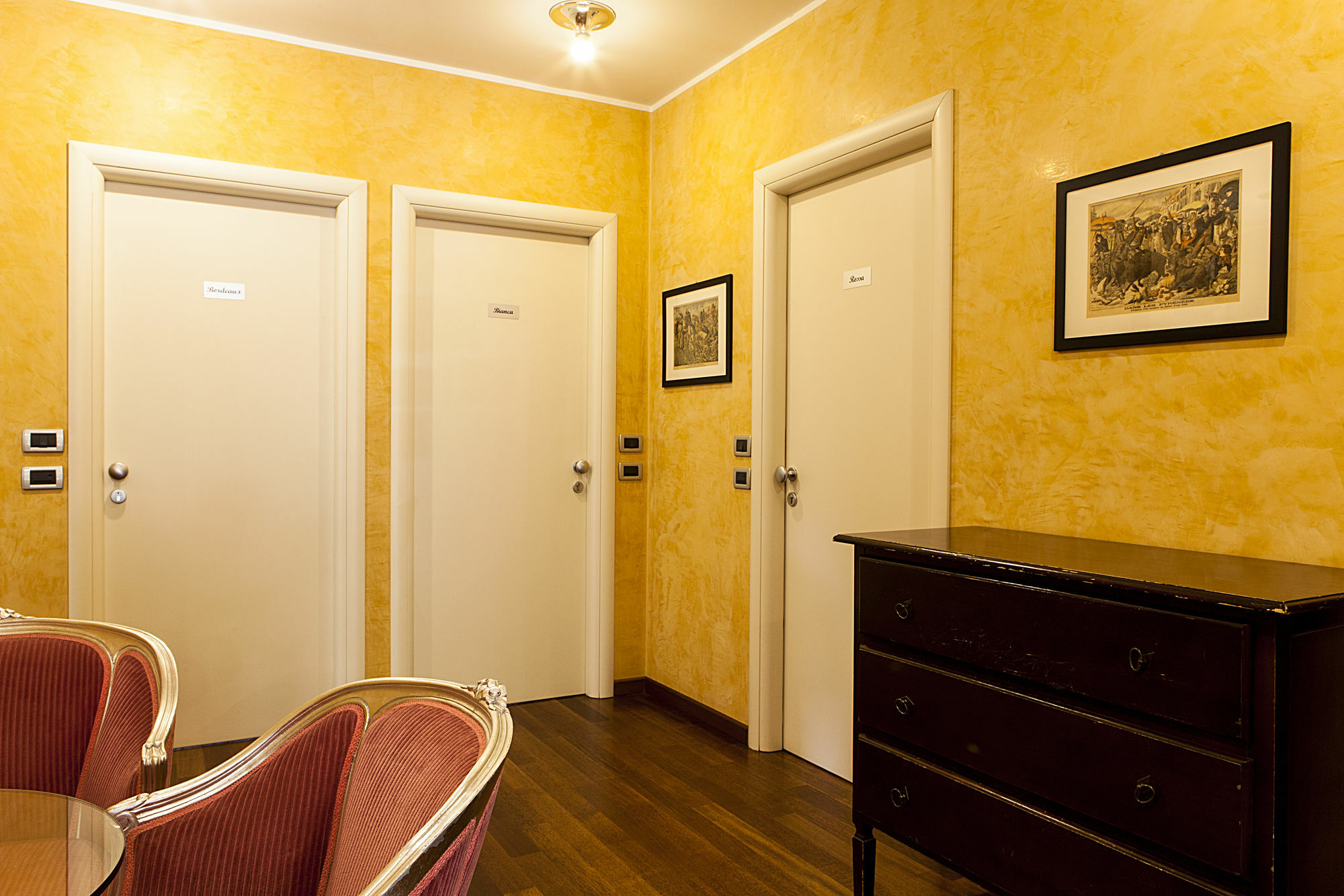 Santa Caterina Hotel Бергамо Екстериор снимка