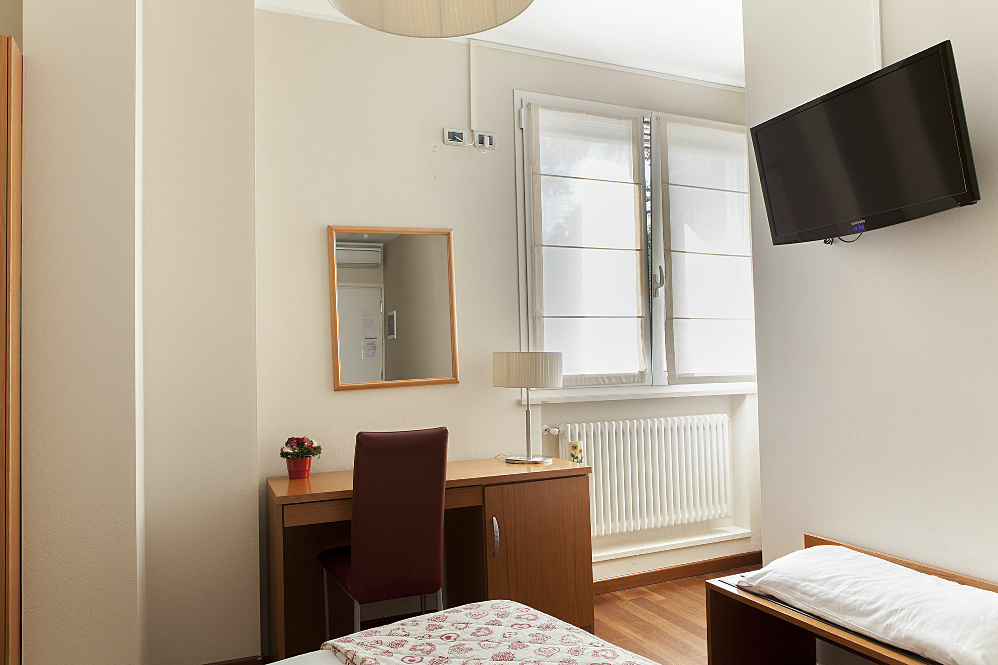 Santa Caterina Hotel Бергамо Екстериор снимка